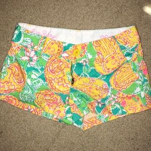 NWOT Lilly Pulitzer shorts !